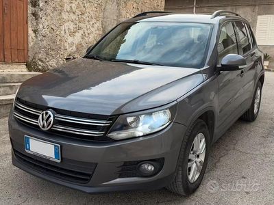 Usata VW Tiguan 110 CV (80 kW) 2012 Grigio SUV