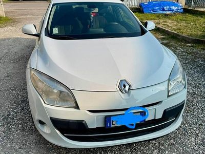 Usata Renault Mégane 110 CV (80 kW) 2011 Bianco Berlina