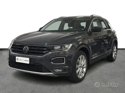 Usata VW T-Roc Sport 150 CV (110 kW) 2021 Grigio SUV