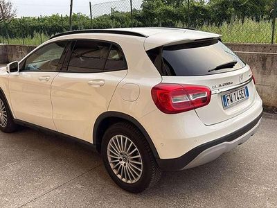 Mercedes GLA200