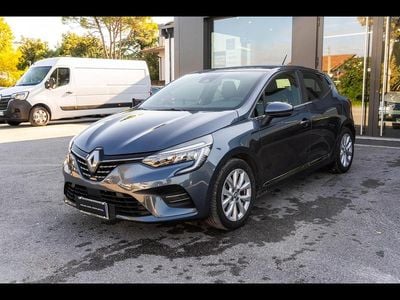 Usata Renault Clio V Intens 91 CV (66 kW) 2022 Grigio titanio Berlina