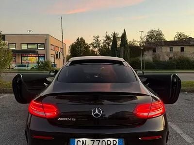 Usata Mercedes C200 136 CV (100 kW) 2016 Nero Coupé