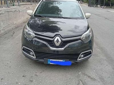 Usata Renault Captur 90 CV (66 kW) 2014 SUV