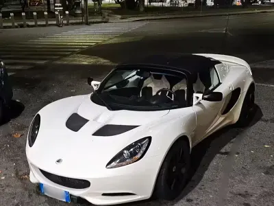 Usata Lotus Elise 220 CV (161 kW) 2015 Bianco Cabrio
