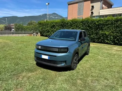 Nuova Fiat Grande Panda Icon 101 CV (74 kW) 2026 Bluazzurro Utilitaria