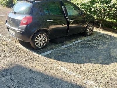 Occasion Renault Clio III 75 PK (55 kW) 2007 Zwart Coupé