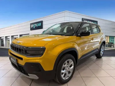 Nuova Jeep Avenger Altitude 101 CV (74 kW) 2026 Sun con tetto volcano SUV