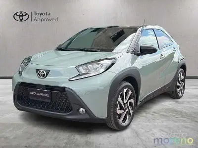 Nuova Toyota Aygo X Trend 72 CV (52 kW) 2025 Verde SUV