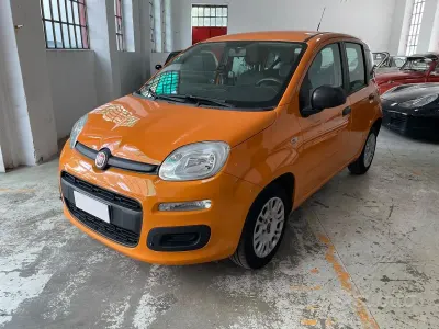 Usata Fiat Panda Easy 69 CV (50 kW) 2018 Arancione Utilitaria