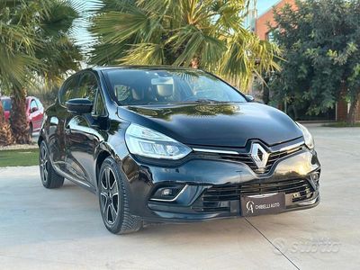 Usata Renault Clio IV Intens 90 CV (66 kW) 2016 Nero Berlina