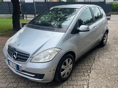 Usata Mercedes A160 95 CV (69 kW) 2010 Grigio Berlina