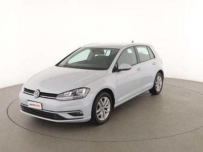 Używany VW Golf VII Business 110 KM (80 kW) 2018 Srebrny