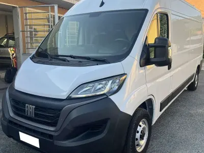 Usata Fiat Ducato 140 CV (102 kW) 2023 Bianco Furgone