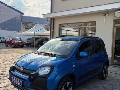 Begagnad Fiat Panda Cross Cross 69 HK (50 kW) 2024 Blå Halvkombi