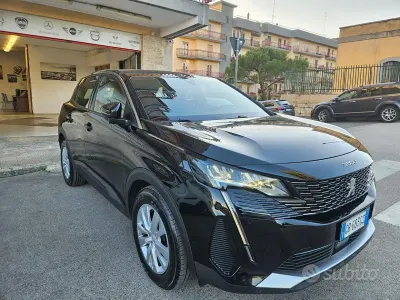 Usata Peugeot 3008 Active 131 CV (96 kW) 2021 Nero SUV