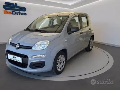 Usata Fiat Panda S 70 CV (51 kW) 2022 Grigio urano Utilitaria