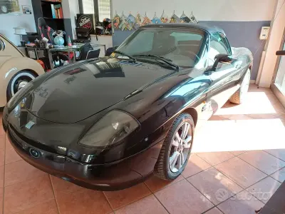 Käytetty Fiat Barchetta 131 HP (96 kW) 1997 Musta Avoauto