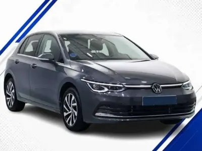 Usata VW Golf VIII Life 116 CV (85 kW) 2025 Vari colori Berlina