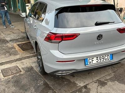 Usata VW Golf VIII Style 131 CV (96 kW) 2021 Grigio Berlina