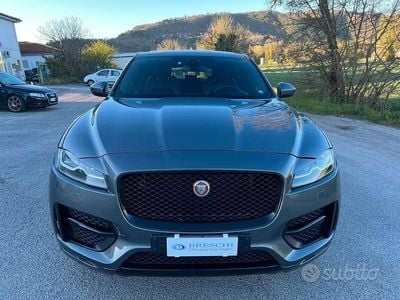 Usata Jaguar F-Pace R-Sport 180 CV (132 kW) 2016 Grigio SUV