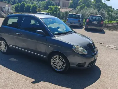 Usata Lancia Ypsilon 60 CV (44 kW) 2008 Utilitaria