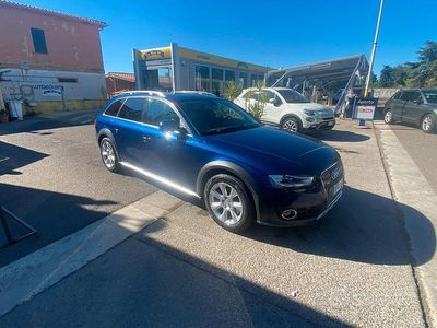 Usata Audi A4 2016 Blu Station wagon