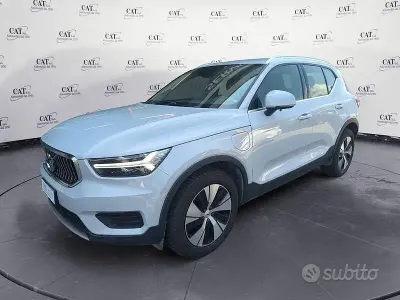 Usata Volvo XC40 Inscription 129 CV (94 kW) 2021 Grigio SUV