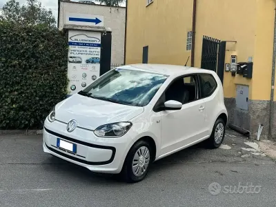 Usata VW up! 60 CV (44 kW) 2014 Bianco Utilitaria