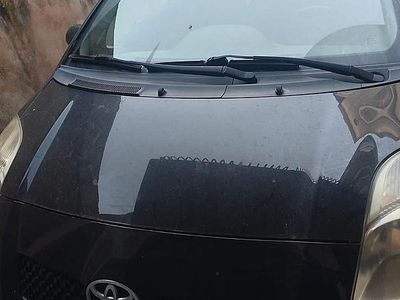 Usata Toyota Yaris 2007 Nero Utilitaria