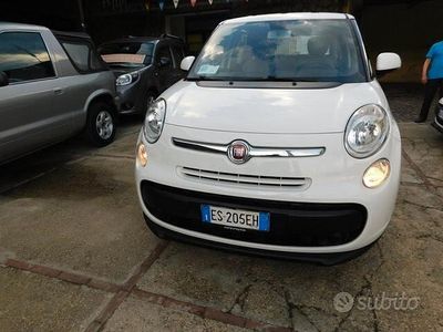 Usata Fiat 500L Lounge 85 CV (62 kW) 2013 Bianco Monovolume