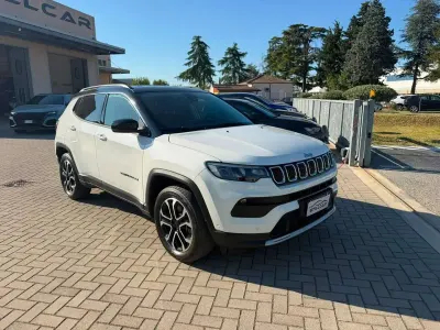 Usata Jeep Compass 179 CV (131 kW) 2023 Bianco SUV