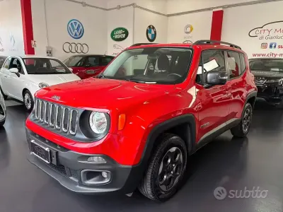 Usata Jeep Renegade Limited 140 CV (102 kW) 2015 Rosso SUV