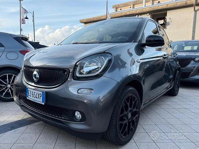 Grigio Usata 2016 Smart ForFour Utilitaria | 7500 € (Molto cara)