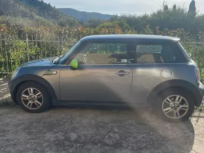 Usata Mini ONE 90 CV (66 kW) 2009 Grigio Utilitaria