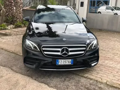 Gebraucht Mercedes E220 Premium Plus 194 PS (142 kW) 2020 Schwarz Kombi