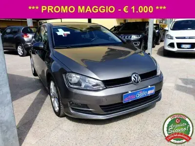Käytetty VW Golf VII Highline 150 HP (110 kW) 2013 Harmaa Sedan