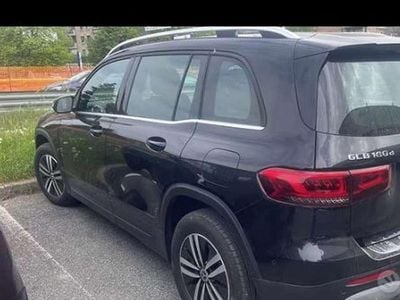 Usata Mercedes GLB180 Business 116 CV (85 kW) 2021 Nero SUV