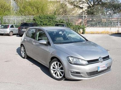 Usata VW Golf VII Highline 105 CV (77 kW) 2014 Argento Berlina