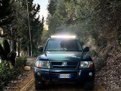 Usata Mitsubishi Pajero 180 CV (132 kW) 2005 SUV