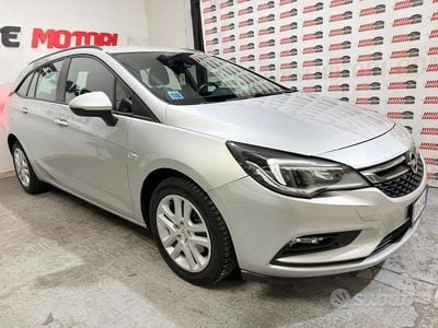 Usata Opel Astra Innovation 110 CV (80 kW) 2016 Grigio Station wagon
