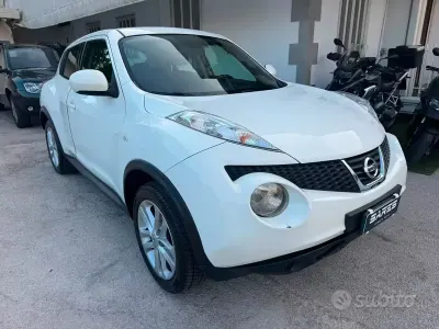Usata Nissan Juke Acenta 110 CV (80 kW) 2012 Bianco SUV