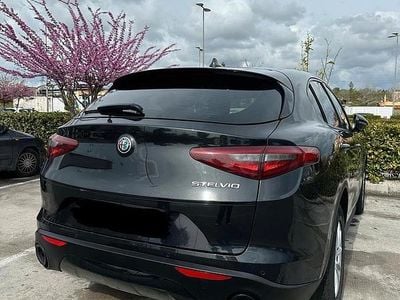 Usata Alfa Romeo Stelvio 180 CV (132 kW) 2017 SUV