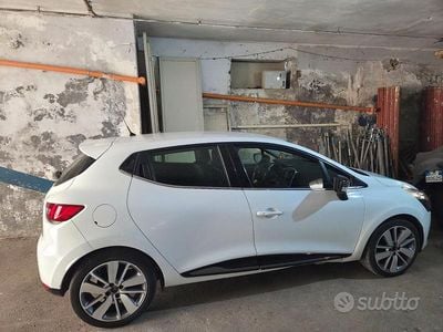 Usata Renault Clio IV 48 CV (35 kW) 2014 Bianco Utilitaria