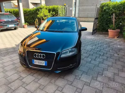 Usata Audi A3 Young 90 CV (66 kW) 2011 Nero Utilitaria