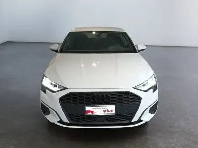 Usata Audi A3 Business 150 CV (110 kW) 2022 Bianco ibis Berlina