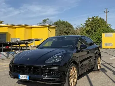Usata Porsche Cayenne 549 CV (403 kW) 2019 Nero SUV