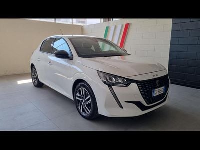 Brugt Peugeot 208 Allure 100 HK (73 kW) 2022 Hvid Hatchback