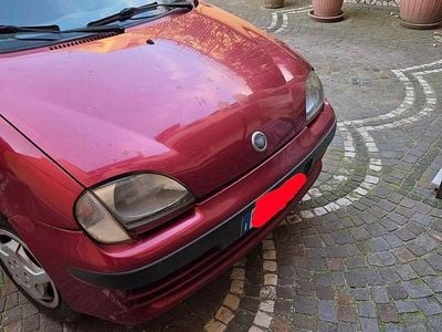 Occasion Fiat 600 Active 54 ch (39 kW) 2004 Citadine