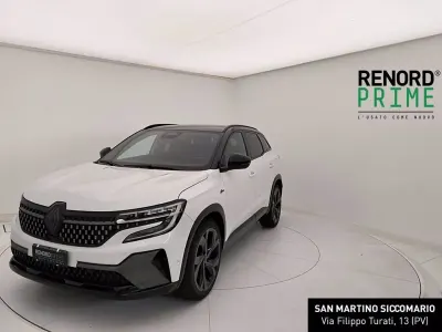 Usata Renault Austral Iconic Esprit Alpine 200 CV (147 kW) 2023 Bianco SUV