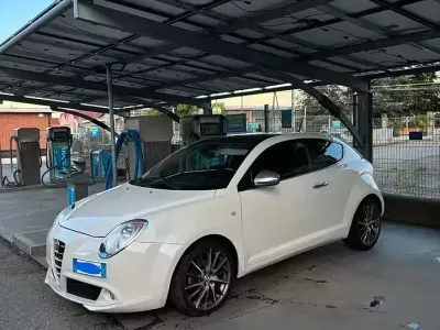 Usata Alfa Romeo MiTo 120 CV (88 kW) 2009 Bianco Utilitaria